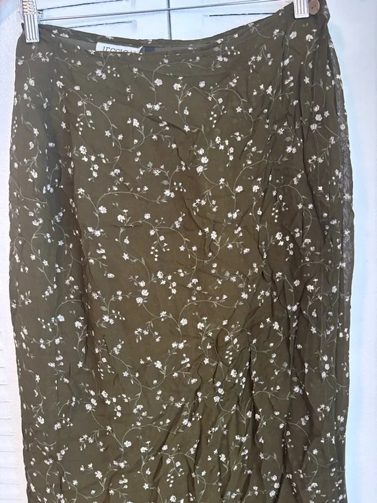 Jessica Vintage Olive Floral Midi Skirt Lightweight Flowy Chic Style - Picture 3 of 12